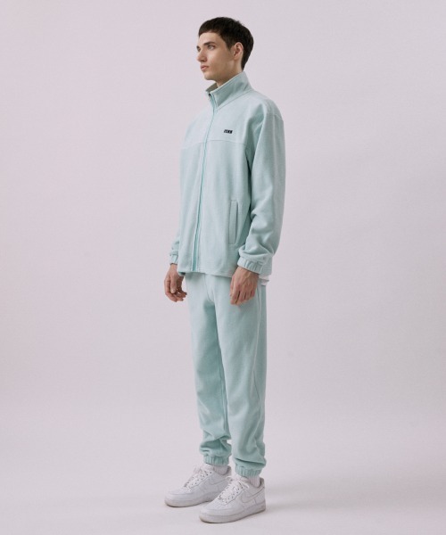 FCMM（エフシーエムエム）の「CLUB FLEECE ZIP-UP JACKET／クラブフリースジップアップジャケット（その他アウター・メンズ・ライトブルー/ミント/ベージュ/ピンク/ブラック/グレイッシュブルー・MEDIUM/LARGE）」の13枚目の写真