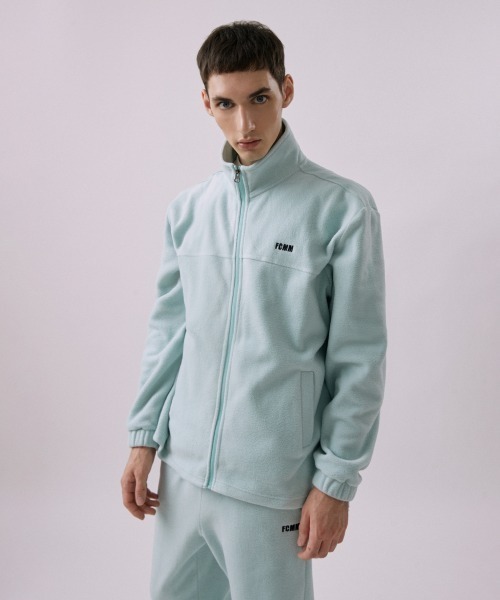 FCMM（エフシーエムエム）の「CLUB FLEECE ZIP-UP JACKET／クラブフリースジップアップジャケット（その他アウター・メンズ・ライトブルー/ミント/ベージュ/ピンク/ブラック/グレイッシュブルー・MEDIUM/LARGE）」の21枚目の写真