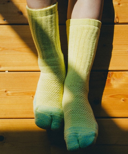 NODAL(ノーダル)の「NODAL / ノーダル 84N LONG SOCKSロングソックスタビソックス(ソックス/靴下・メンズ・ネイビー/イエロー/ホワイト/ブルー/パープル/ピンク/グリーン/ラベンダー/ベージュ/ターメリック/スモークピンク/ライトブルー/ライトイエロー/オレンジ/ブラウン・FREE)」の11枚目の写真