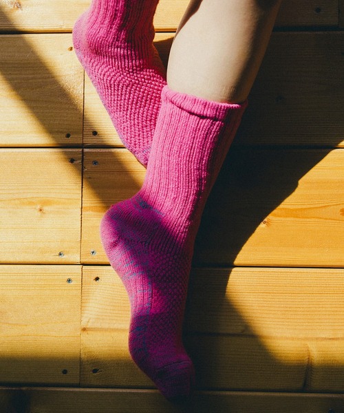 NODAL(ノーダル)の「NODAL / ノーダル 84N LONG SOCKSロングソックスタビソックス(ソックス/靴下・メンズ・ネイビー/イエロー/ホワイト/ブルー/パープル/ピンク/グリーン/ラベンダー/ベージュ/ターメリック/スモークピンク/ライトブルー/ライトイエロー/オレンジ/ブラウン・FREE)」の14枚目の写真