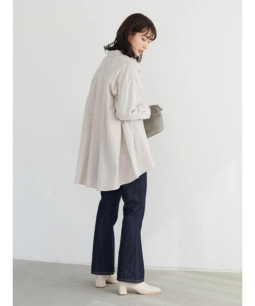 Green　Parks（グリーンパークス）の「フィッシュテールシャツチュニック＊（シャツ/ブラウス・レディース・ライトグレー/ベージュ・FREE）」の11枚目の写真
