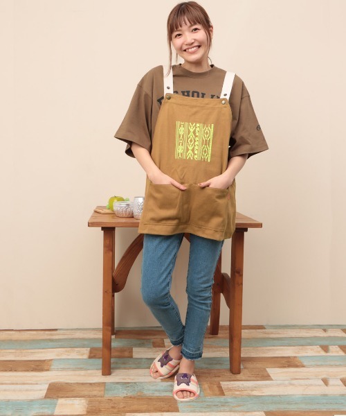 チチカカ(チチカカ)の「ネイティブ刺繍キャンプエプロン(エプロン・レディース・ブラウン系その他/その他1・FREE)」の3枚目の写真