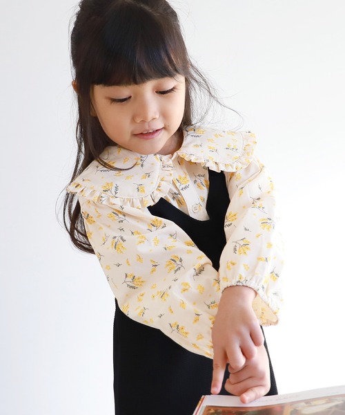 coca(coca)(コカ)の「キッズ フリル襟付き柄シャツ(シャツ/ブラウス・キッズ・A/B・100/110/120/130)」の1枚目の写真