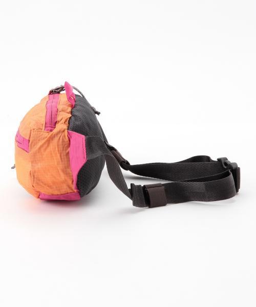 patagonia(パタゴニア)の「Patagonia / LightWeight Travel MiniHipBag(ボディバッグ/ウエストポーチ・レディース・サックスブルー/グレー/ブラック/ピンク・ONE SIZE)」の19枚目の写真