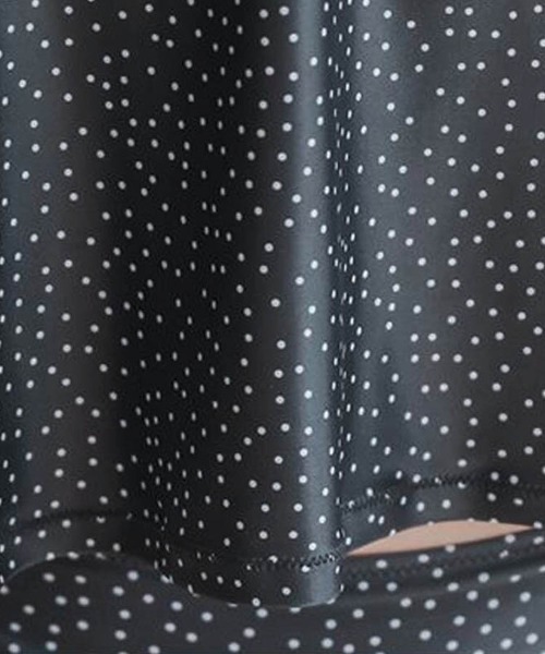 Dalfwin（ダールフィン）の「フレアビスチェビキニ×ショートパンツセット水着（水着・レディース・ブラック系1/ブラウン系1/ブラック系2/ブラウン系2・SMALL/MEDIUM/LARGE/X-LARGE）」の6枚目の写真