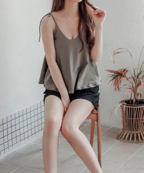 Dalfwin（ダールフィン）の「フレアビスチェビキニ×ショートパンツセット水着（水着・レディース・ブラック系1/ブラウン系1/ブラック系2/ブラウン系2・SMALL/MEDIUM/LARGE/X-LARGE）」の15枚目の写真