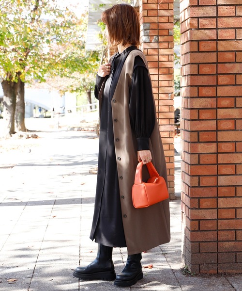 VitaFelice（ヴィータフェリーチェ）の「キューブポーチバッグ ミニトートバッグ（ボストンバッグ・レディース・ホワイト/グリーン/シルバー/オレンジ・FREE）」の12枚目の写真