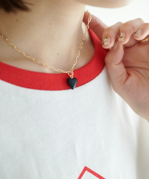 GOLDY(ゴールディ)の「【GOLDY】ストーンハートネックレス(ネックレス・レディース・ホワイト/ブラック/グリーン・FREE)」の14枚目の写真