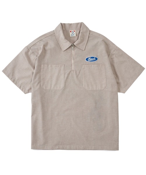 WHO'S WHO gallery(フーズフーギャラリー)の「COOPER FACTオックスハーフジップシャツ(シャツ/ブラウス・メンズ・ホワイト/ブラック/ベージュ・FREE)」の1枚目の写真