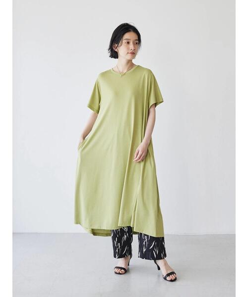 AMERICAN HOLIC（アメリカンホリック）の「サラッとミモレAラインカットワンピース（ワンピース・レディース・グレイッシュベージュ/ブラック/ライトグリーン/グリーン/ブラウン/チャコールグレー・M/L）」の19枚目の写真