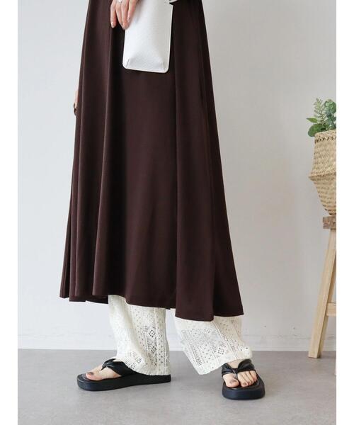 AMERICAN HOLIC（アメリカンホリック）の「サラッとミモレAラインカットワンピース（ワンピース・レディース・グレイッシュベージュ/ブラック/ライトグリーン/グリーン/ブラウン/チャコールグレー・M/L）」の11枚目の写真