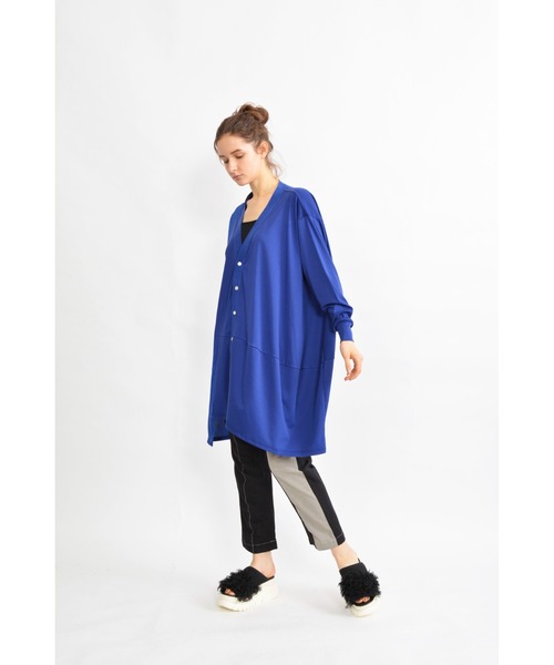 gomme（ゴム）の「ファインスムース　ライトステップカーディガン（カーディガン/ボレロ・レディース・ブルー/ブラック/チャコールグレー・MEDIUM）」の12枚目の写真