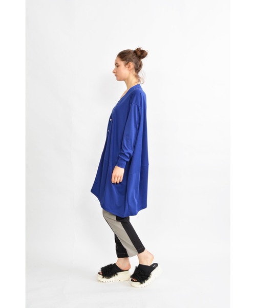 gomme（ゴム）の「ファインスムース　ライトステップカーディガン（カーディガン/ボレロ・レディース・ブルー/ブラック/チャコールグレー・MEDIUM）」の7枚目の写真