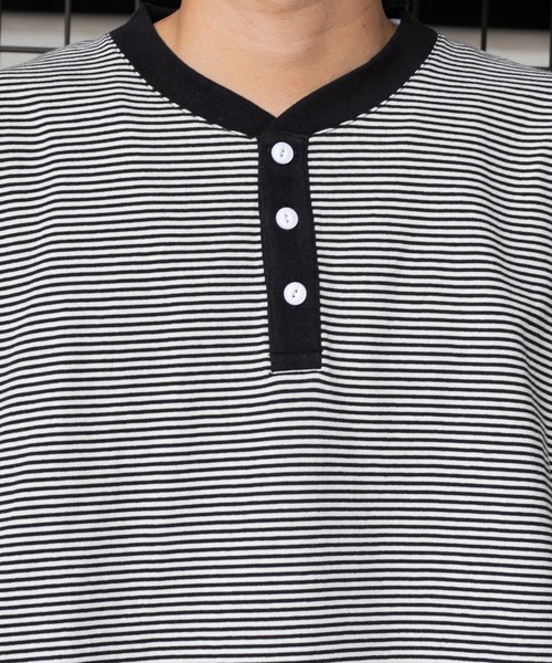 kutir(クティール)の「ヘンリーネックボーダービッグTシャツ(Tシャツ/カットソー・メンズ・ブラック/グリーン/ボルドー・MEDIUM/LARGE)」の10枚目の写真