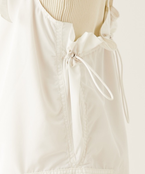 Chico（チコ）の「【新色追加】裾絞りパラシュートサロペット（サロペット/オーバーオール・レディース・ブラック/ピンク/ホワイト/カーキ・FREE）」の16枚目の写真