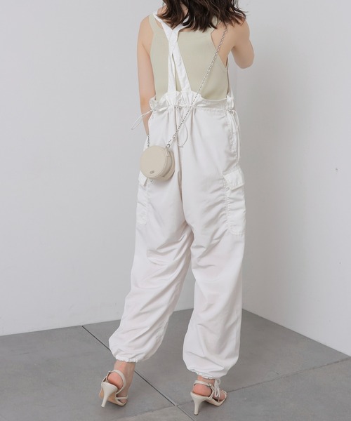 Chico（チコ）の「【新色追加】裾絞りパラシュートサロペット（サロペット/オーバーオール・レディース・ブラック/ピンク/ホワイト/カーキ・FREE）」の21枚目の写真