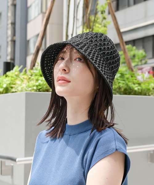 Andemiu（アンデミュウ）の「スカシニットバケットHAT297192（ハット・レディース・ブラック/キャメル・FREE）」の2枚目の写真