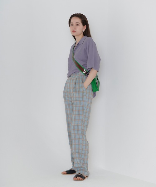 TINA：JOJUN（ティーナジョジュン）の「エンブレム刺繍 ユニセックスポロニット TINA：JOJUN（ニット/セーター・レディース・ブラック/オフホワイト/パープル・M）」の11枚目の写真