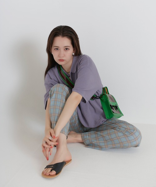 TINA：JOJUN（ティーナジョジュン）の「エンブレム刺繍 ユニセックスポロニット TINA：JOJUN（ニット/セーター・レディース・ブラック/オフホワイト/パープル・M）」の12枚目の写真