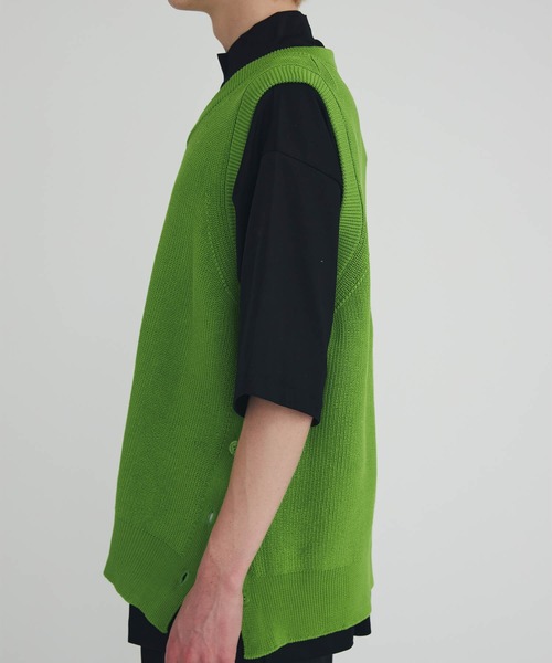 ALLEGE(アレッジ)の「Knit Vest(Tシャツ/カットソー・メンズ・ライム・4)」の8枚目の写真