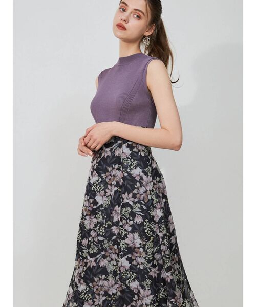 MERCURYDUO(マーキュリーデュオ)の「フラワードッキングニットワンピース(ワンピース・レディース・ブラック/パープル/オフホワイト・SMALL/MEDIUM)」の5枚目の写真