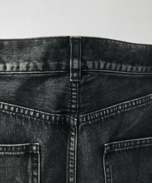 LIDNM（リドム）の「SUPIMA VINTAGE STRAIGHT DENIM（デニムパンツ・メンズ・ブラック/グレー系その他・SMALL/LARGE/MEDIUM）」の18枚目の写真