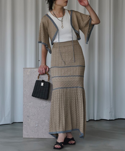 Ezick(エジック)の「2WAYクロシェ風マーメイドワンピース(ワンピース・レディース・ブラック/ベージュ・FREE)」の7枚目の写真