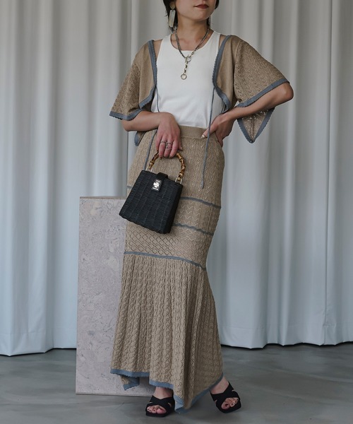 Ezick(エジック)の「2WAYクロシェ風マーメイドワンピース(ワンピース・レディース・ブラック/ベージュ・FREE)」の14枚目の写真