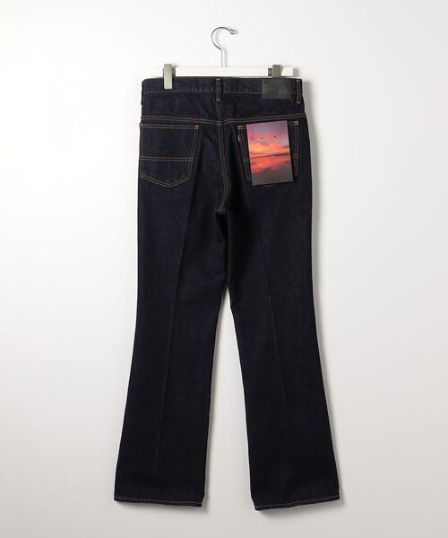 Jieda（ジエダ）の「＜JieDa＞ OW FLARE PANTS/デニムパンツ（デニムパンツ・メンズ・ブラック/ネイビー・1/2）」の3枚目の写真