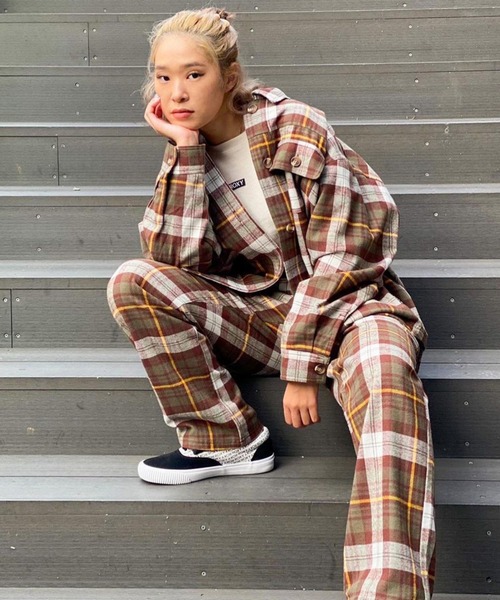 ROXY（ロキシー）の「PLAID PANTS/ロキシーリラックスチェックパンツ（その他パンツ・レディース・ブラック/バーガンディー・MEDIUM/LARGE）」の6枚目の写真