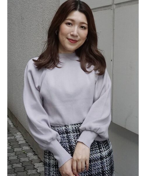 MERCURYDUO（マーキュリーデュオ）の「モックネックバルーンスリーブニット（ニット/セーター・レディース・ライトグレー/ブラック/オフホワイト/ピンク・FREE）」の21枚目の写真