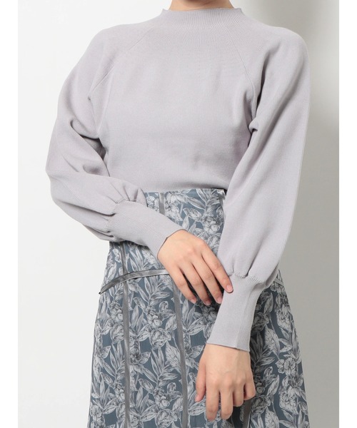 MERCURYDUO（マーキュリーデュオ）の「モックネックバルーンスリーブニット（ニット/セーター・レディース・ライトグレー/ブラック/オフホワイト/ピンク・FREE）」の3枚目の写真