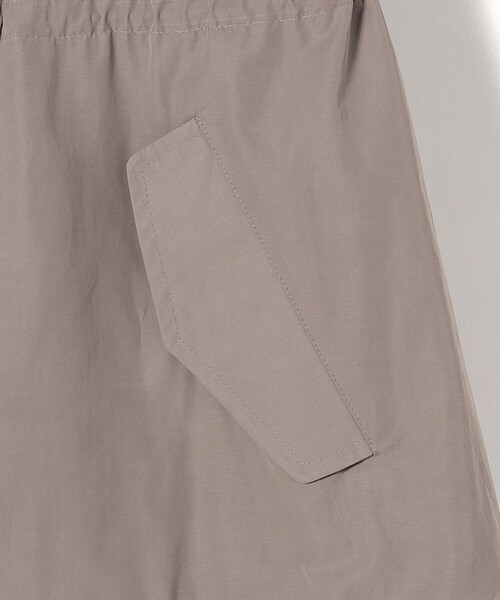 SHIPS（シップス）の「〈手洗い可能〉ライナー付き撥水加工マウンテンパーカー◇（マウンテンパーカー・レディース・ネイビー/ナチュラル/キャメル・38/36）」の19枚目の写真