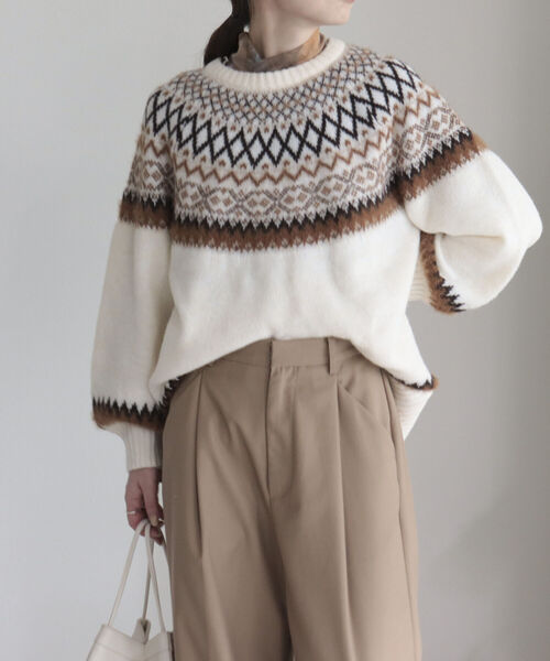 fredy emue（フレディエミュ）の「ノルディック柄ルーズニット（ニット/セーター・レディース・パープル/アイボリー・38）」の7枚目の写真
