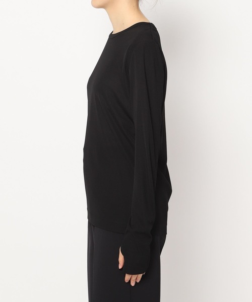 yuw（ユウ）の「フィンガーホールＴシャツロングスリーブ　170757（Tシャツ/カットソー・レディース・チャコールグレー/ブラック/ホワイト/ブルー/イエロー・FREE）」の6枚目の写真