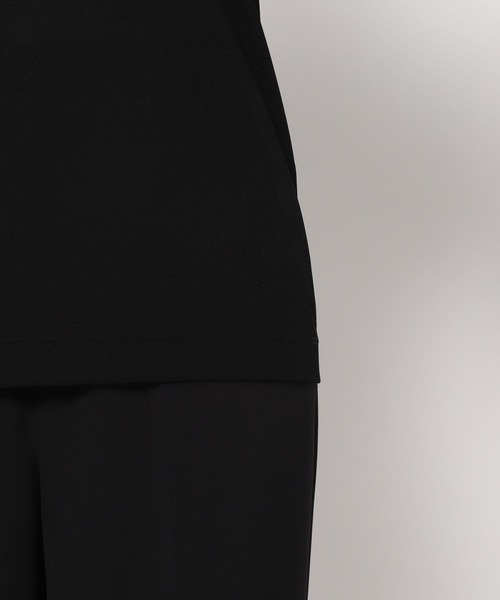 yuw（ユウ）の「フィンガーホールＴシャツロングスリーブ　170757（Tシャツ/カットソー・レディース・チャコールグレー/ブラック/ホワイト/ブルー/イエロー・FREE）」の19枚目の写真