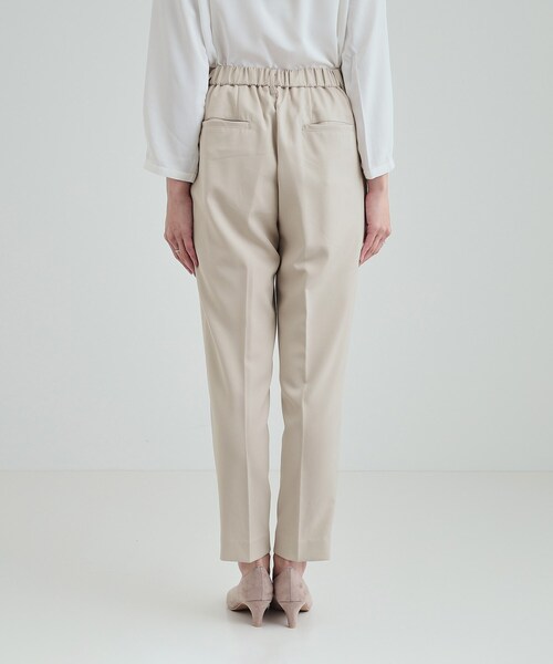 SHOO・LA・RUE（シューラルー）の「◆【S－5L／洗える】ダブルクロス テーパードパンツ（その他パンツ・レディース・ブラック系2/ベージュ系その他6・01/05/06/04/07/02/03）」の8枚目の写真