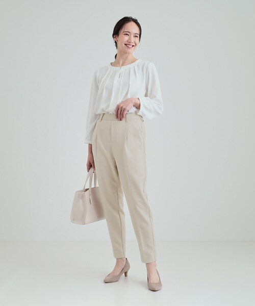 SHOO・LA・RUE（シューラルー）の「◆【S－5L／洗える】ダブルクロス テーパードパンツ（その他パンツ・レディース・ブラック系2/ベージュ系その他6・01/05/06/04/07/02/03）」の14枚目の写真