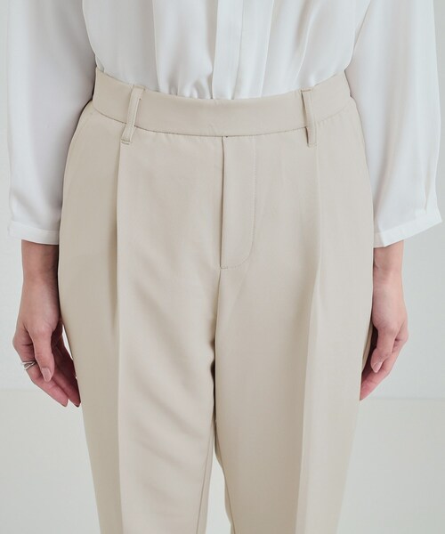 SHOO・LA・RUE（シューラルー）の「◆【S－5L／洗える】ダブルクロス テーパードパンツ（その他パンツ・レディース・ブラック系2/ベージュ系その他6・01/05/06/04/07/02/03）」の18枚目の写真