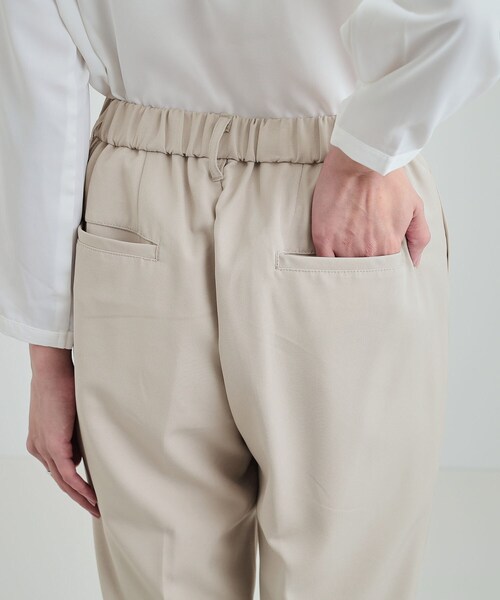SHOO・LA・RUE（シューラルー）の「◆【S－5L／洗える】ダブルクロス テーパードパンツ（その他パンツ・レディース・ブラック系2/ベージュ系その他6・01/05/06/04/07/02/03）」の20枚目の写真