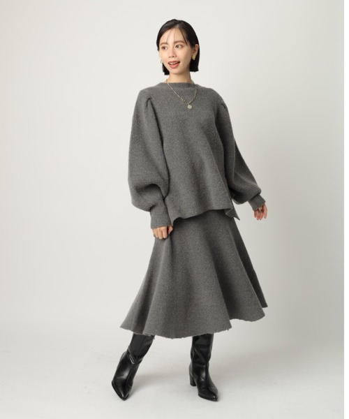 CADUNE（カデュネ）の「パール付きニット（ニット/セーター・レディース・チャコールグレー/ブラック/ホワイト・38）」の17枚目の写真