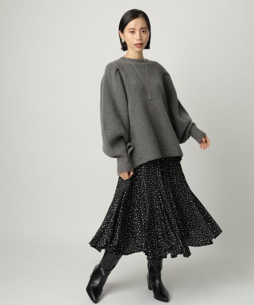 CADUNE（カデュネ）の「パール付きニット（ニット/セーター・レディース・チャコールグレー/ブラック/ホワイト・38）」の7枚目の写真