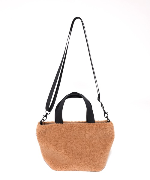 MEI（メイ）の「MEIコラボ シェア ボア ミニトート（トートバッグ・レディース・モカ/オフホワイト/ブラック・F）」の5枚目の写真