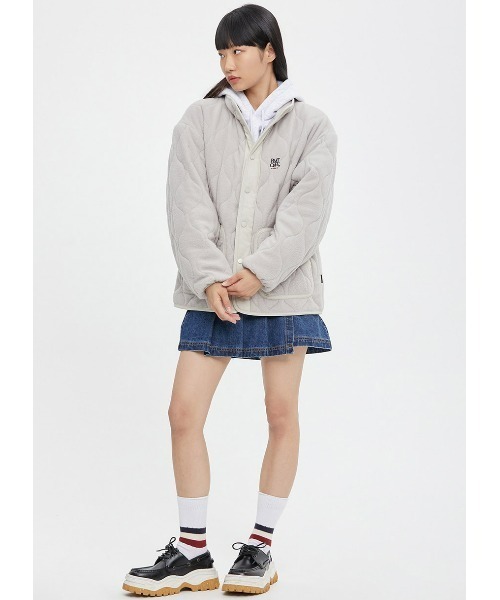 ROMANTIC CROWN(ロマンティッククラウン)の「A'GEM/9 × .kom『ROMANTIC CROWN/ロマンティッククラウン』FLIGHT QUILTING JACKET/キルティング JKT(ブルゾン・メンズ・ライトグレー・L)」の5枚目の写真