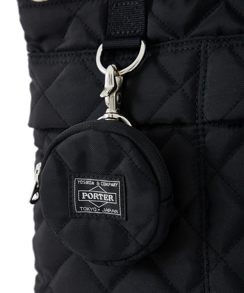 PORTER(ポーター)の「STUDIOUS別注 HELMET BAG+POUCH(ショルダーバッグ・メンズ・ブラック・FREE)」の3枚目の写真