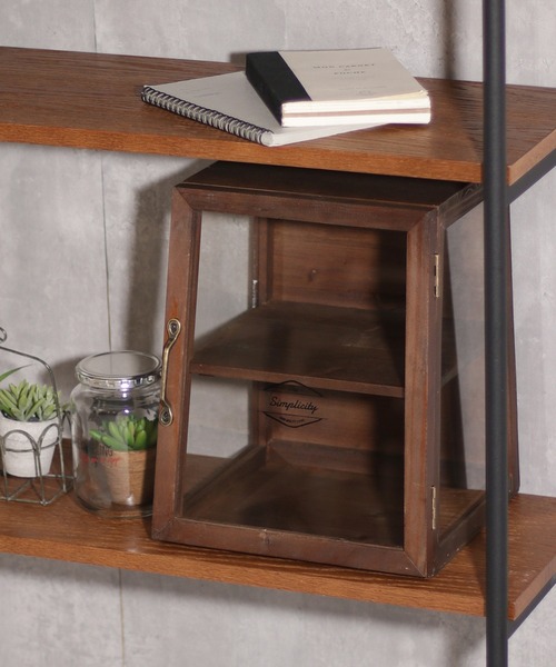 LBC（エルビーシー）の「ボワシー・ガラスケース（掛け時計・レディース・ホワイト/ブラウン/ベージュ・FREE）」の2枚目の写真