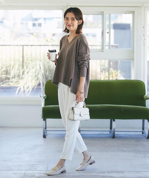 RIVE DROITE（リヴドロワ）の「スタイリングに合わせて2WAYで使える/ビット2WAYローファー（ローファー・レディース・ベージュ/ブラック・S/M/L）」の10枚目の写真