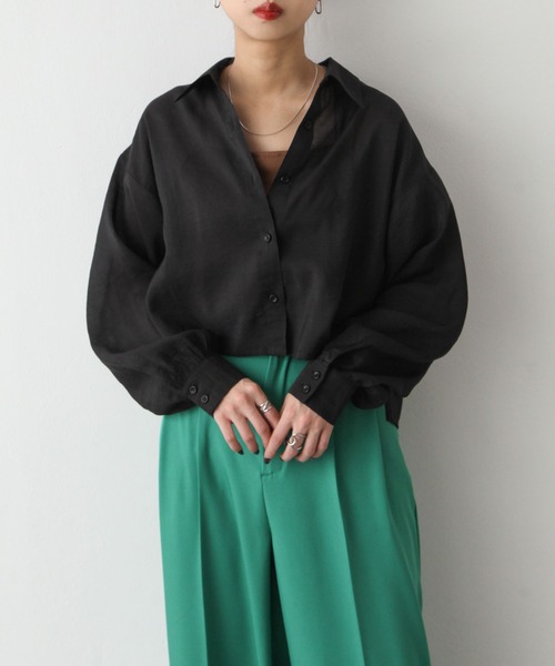 Chillfar(チルファー)の「ショート丈シアーシャツ(シャツ/ブラウス・レディース・ホワイト/グリーン/ピンク/ブルー/ブラック/グレイッシュベージュ・MEDIUM/LARGE)」の12枚目の写真