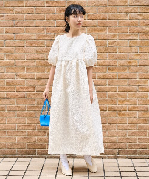FREAK'S STORE(フリークスストア)の「フクレジャガードバックオープンパフスリーブワンピース(ワンピース・レディース・ブラック/オフホワイト・フリ-)」の14枚目の写真