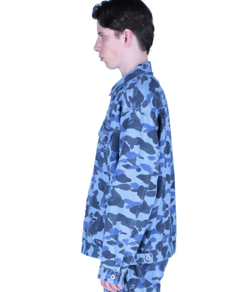 A BATHING APE（アベイシングエイプ）の「COLOR CAMO DENIM JACKET M